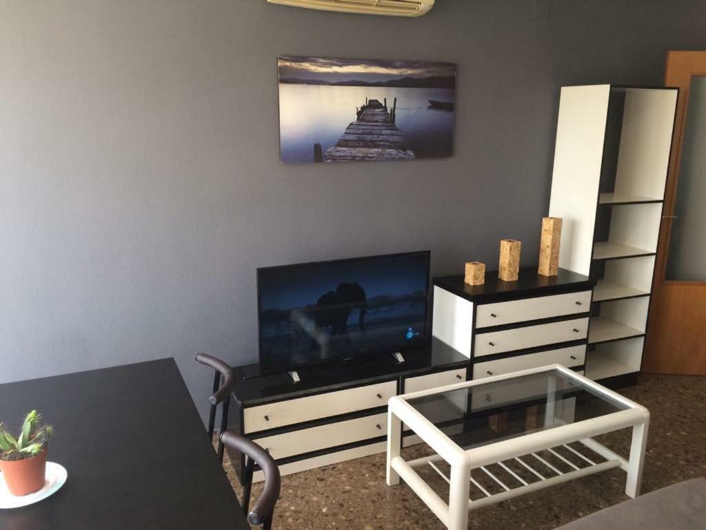 Appartement Amplio Y Comodo Apartamento Con Parking à Valence Extérieur photo